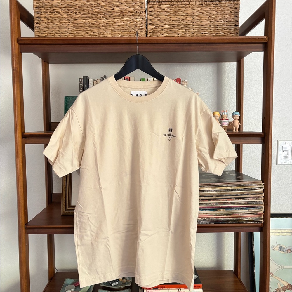 Comfort Colors Men’s Cream Short-Sleeve Pocket Tee